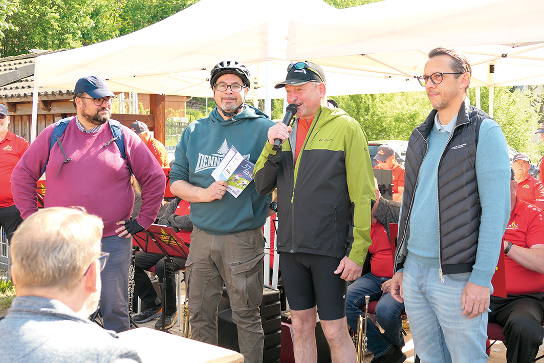 an der Festscheune in Thurm